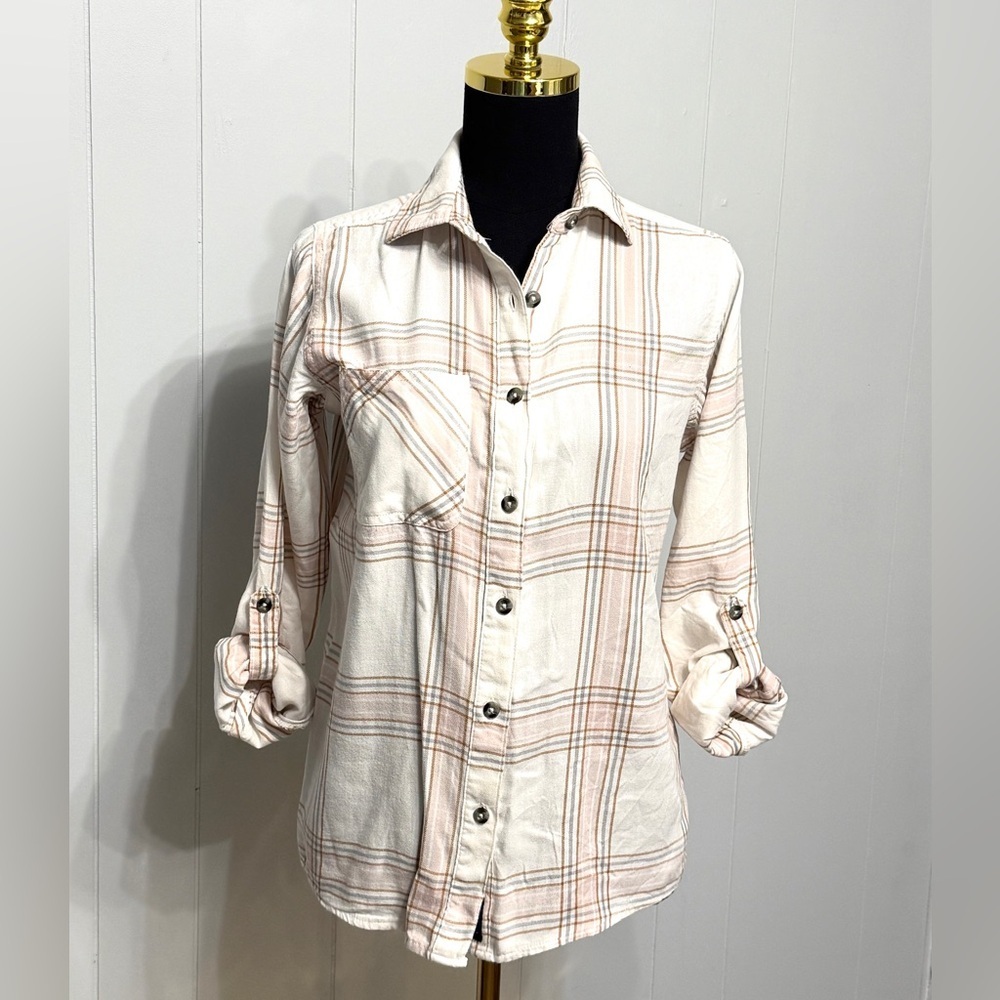 Magellan Outdoors Tan and White Boyfriend Fit Shirt ( soft)